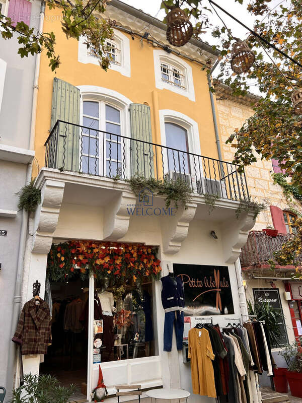 Appartement à SAINT-PAUL-TROIS-CHATEAUX