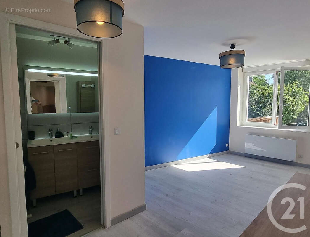 Maison 153 m² à Jalognes  - photo 8