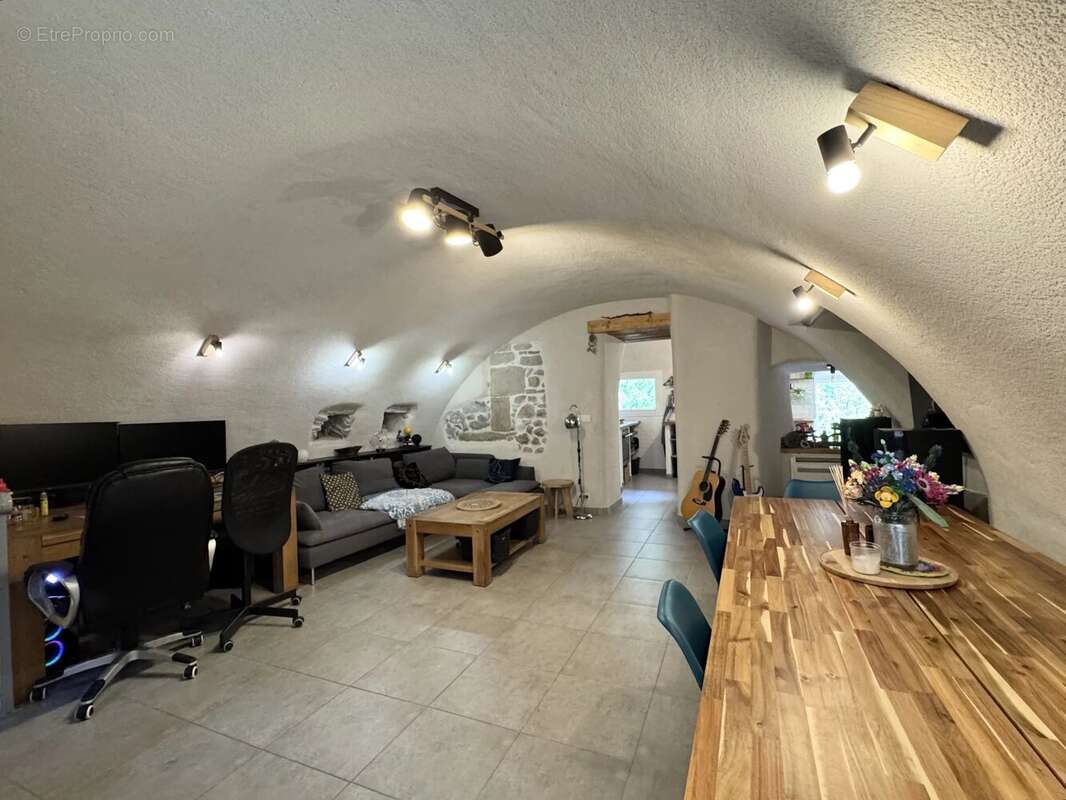 Appartement à LUCERAM