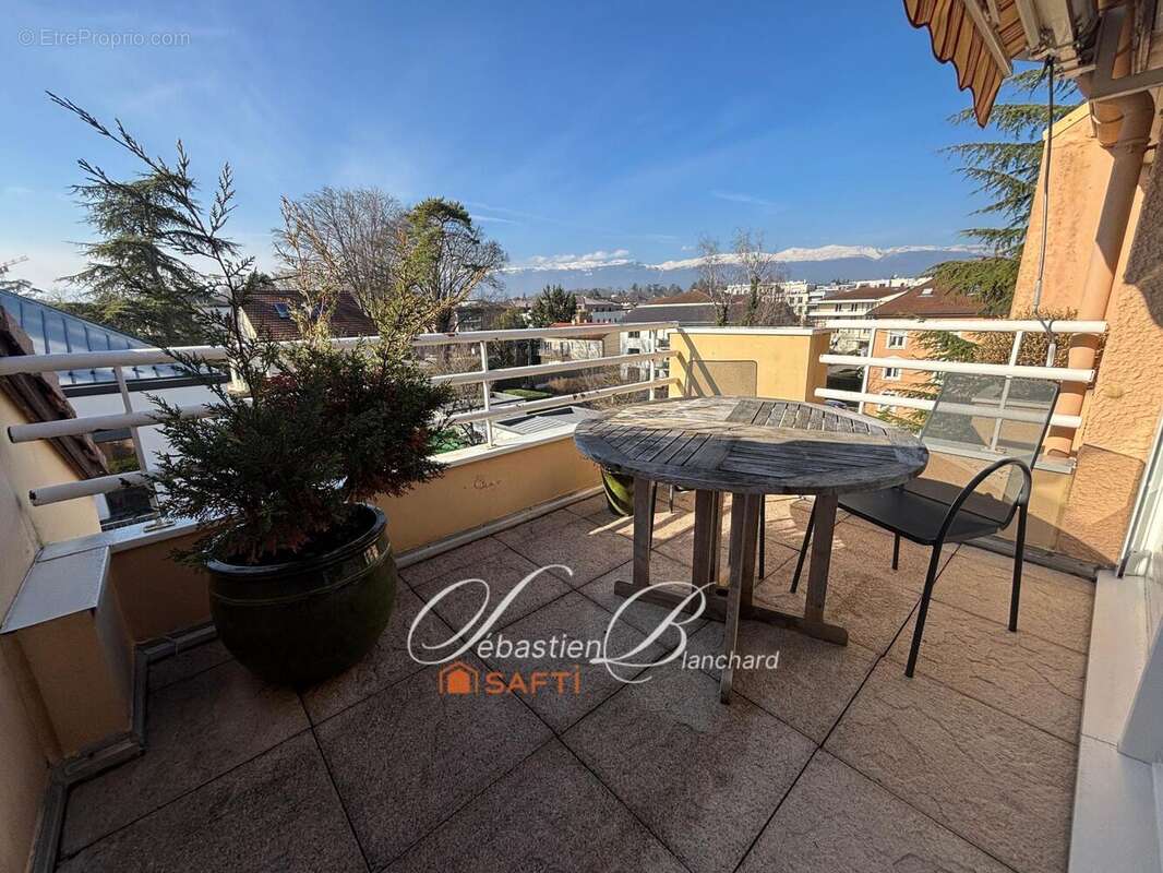 Photo 8 - Appartement à FERNEY-VOLTAIRE