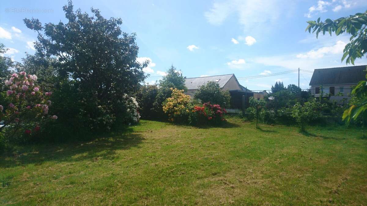 Maison à SAINT-OUEN-DES-TOITS