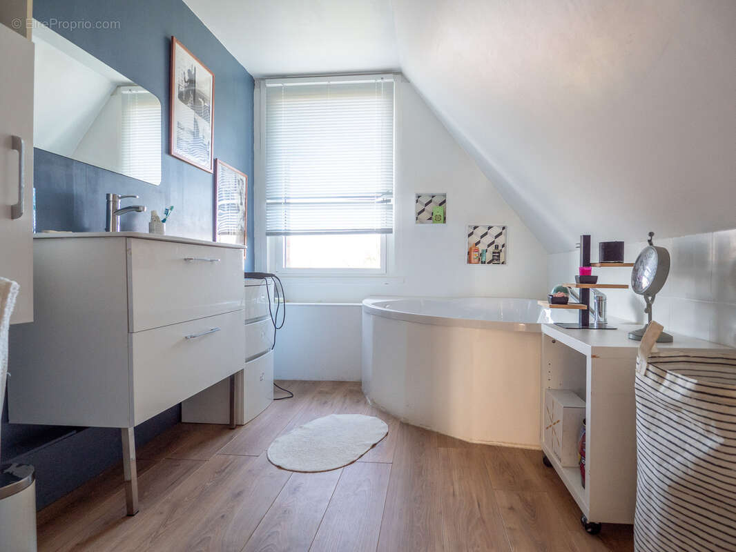 Maison à VILLENEUVE-D&#039;ASCQ