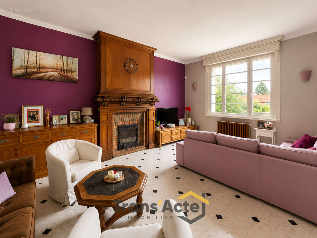 Maison à ACQ