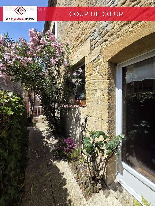 Maison 82 m² à Douvres-La-Delivrande  - photo 3