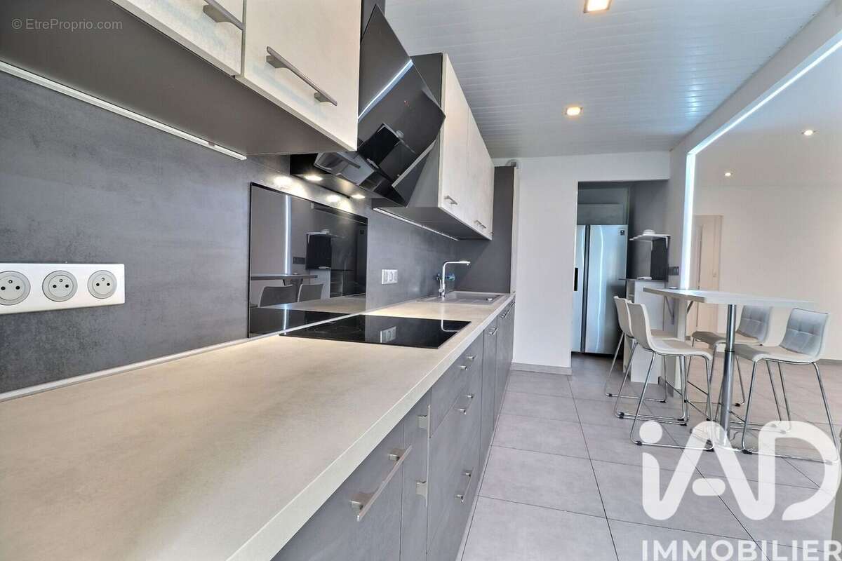 Photo 4 - Appartement à MARSEILLE-11E