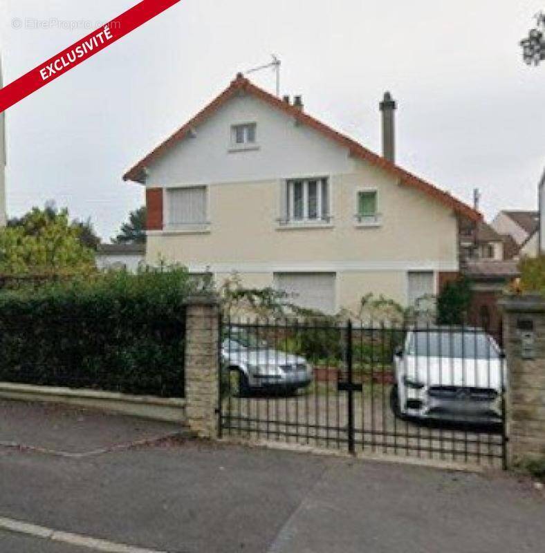 Maison à NOISY-LE-GRAND