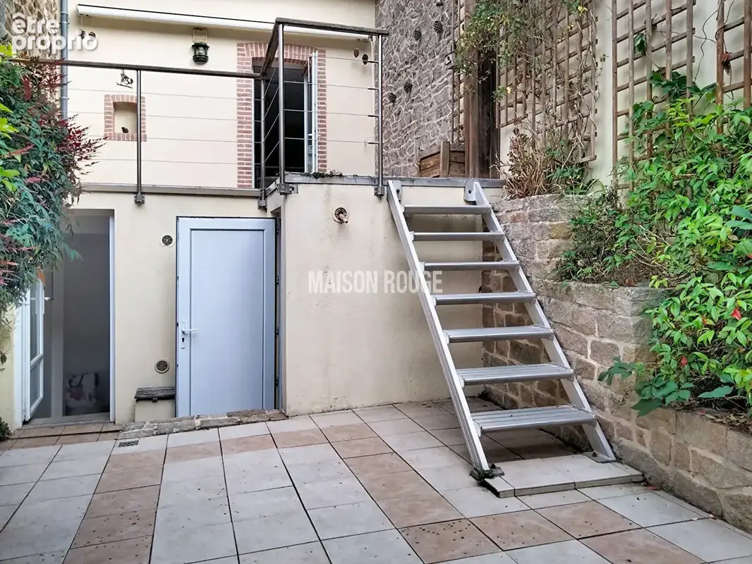 Maison Saint -brieuc avec terrasse et garage . - photo 8