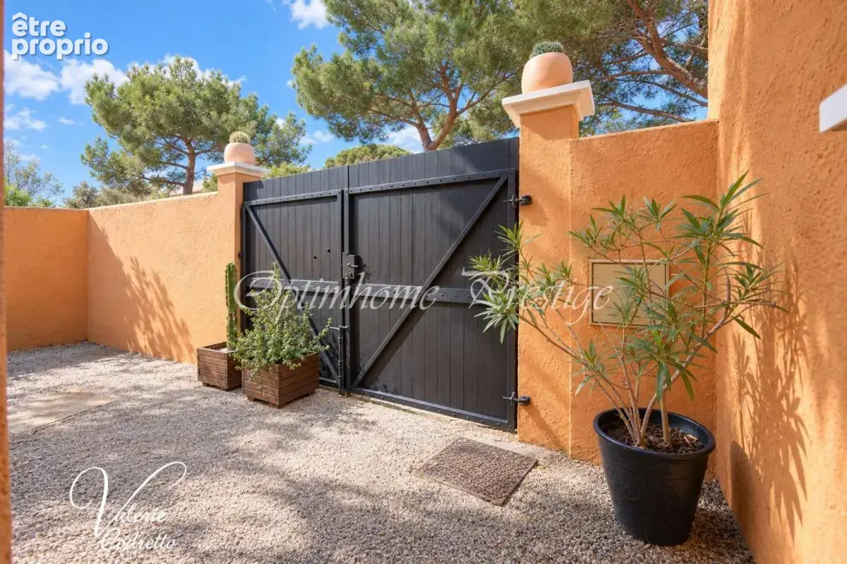 Villa de caractère avec piscine à Hyères Costebelle – Proche plage de l’Almanarre 83400 - photo 8