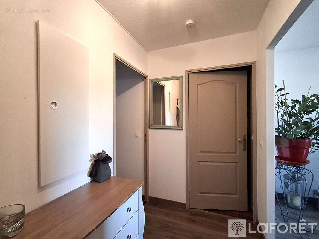 Appartement à HYERES