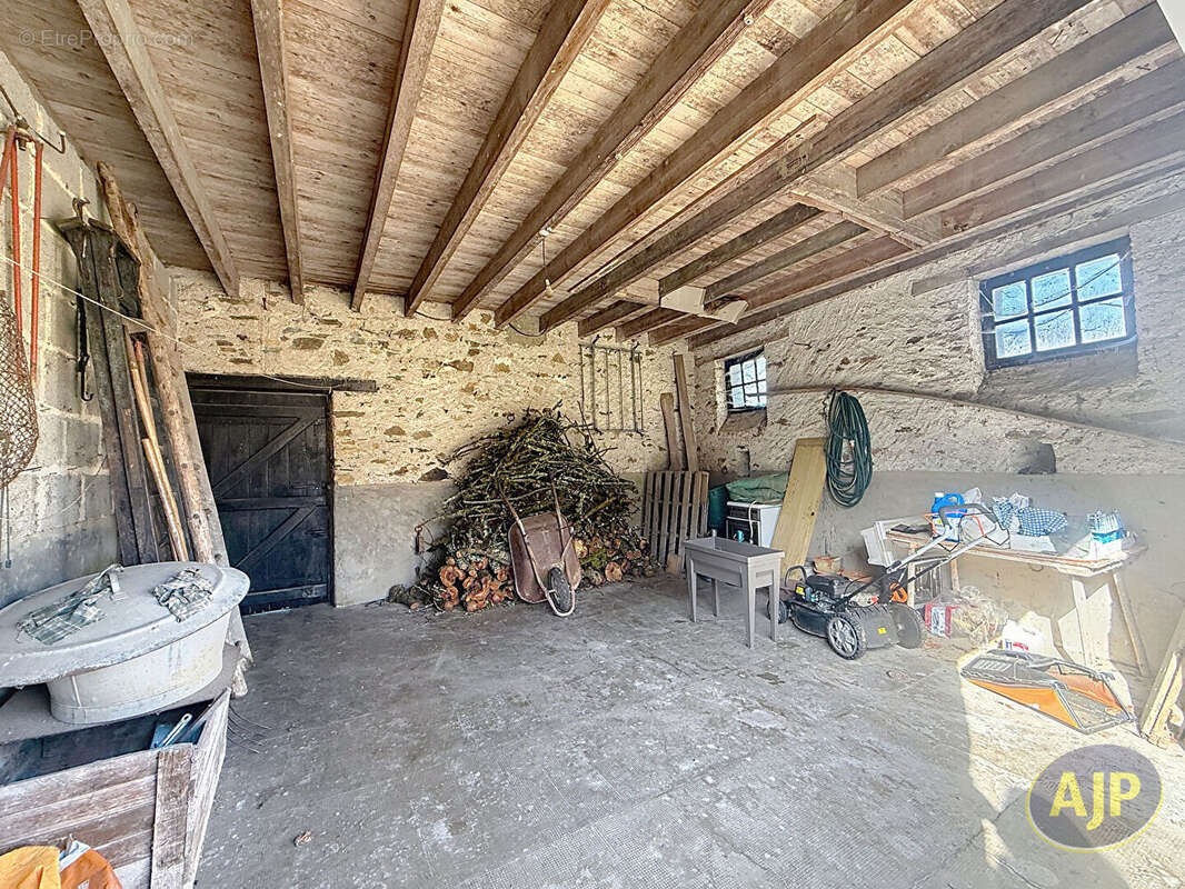 Maison à NORT-SUR-ERDRE