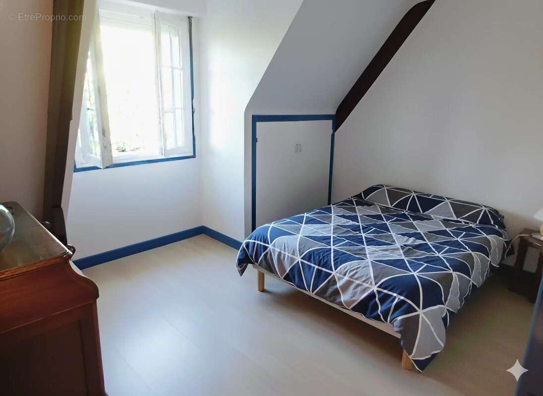 Maison à CARHAIX-PLOUGUER