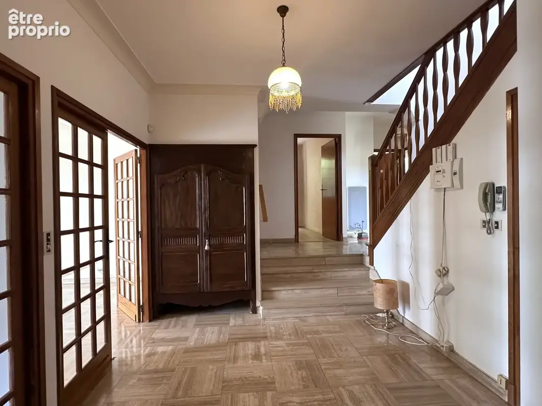 Saint-juéry   maison familiale avec véranda, vaste sous-sol et parc arboré - photo 7