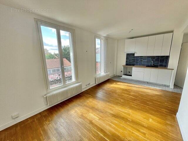 Appartement à MAISONS-ALFORT