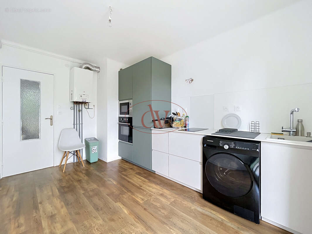 Appartement t3 / 74m2 / 3 ème étage /garage /  moyen vernet / perpignan - photo 9