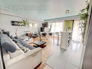 Appartement à MARSEILLE-5E