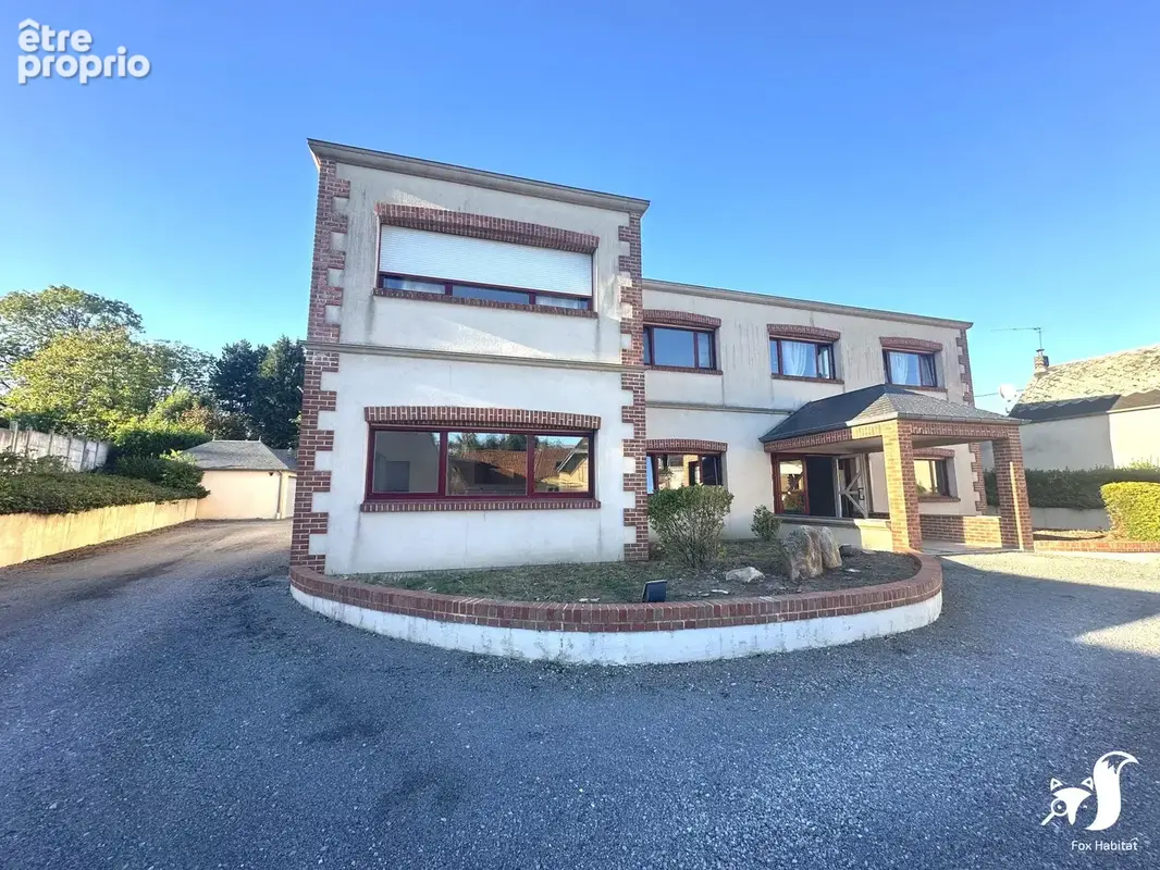 Maison 10 pièces 500 m² à vendre à Villers-Outreaux (59142) - photo 2