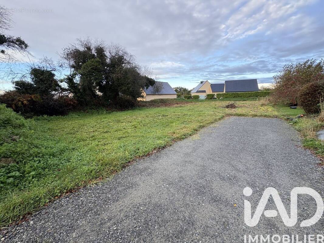 Photo 1 - Terrain à LANNION