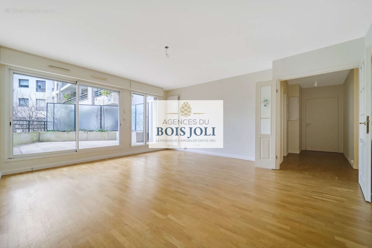 Appartement à ISSY-LES-MOULINEAUX