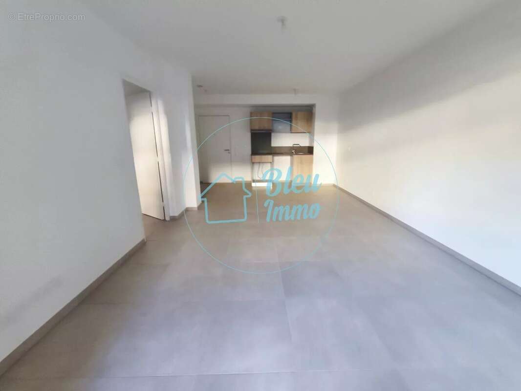 Appartement à CASTRIES