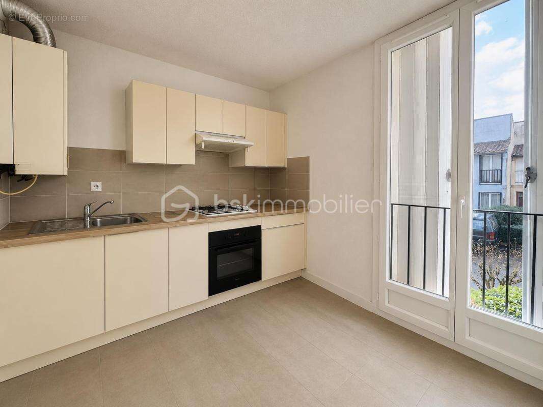 Appartement à BILLERE
