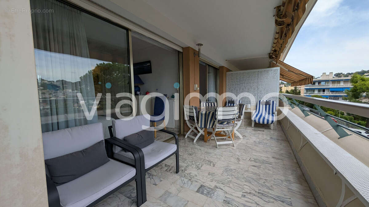 Appartement à LE CANNET