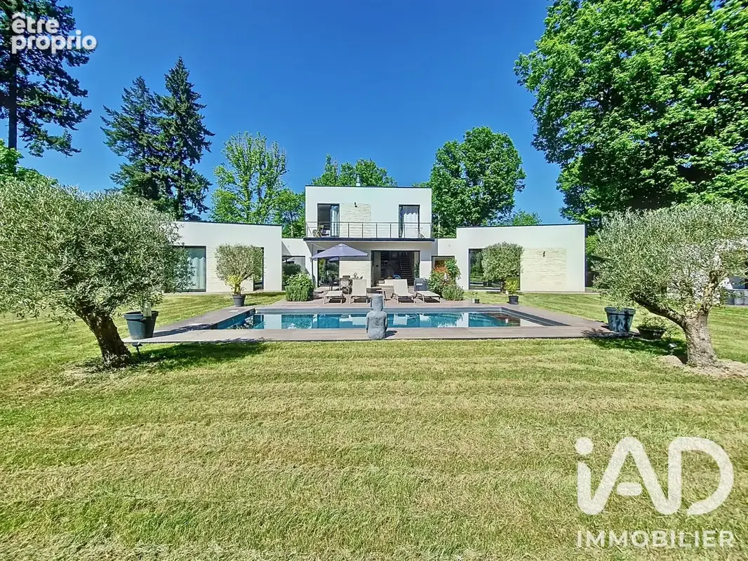 Photo 1 - Maison à SAINT-FARGEAU-PONTHIERRY