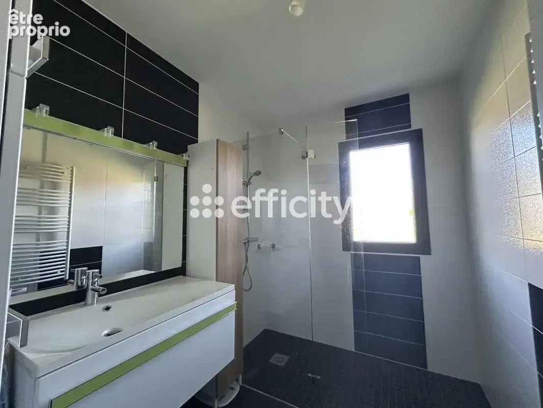Maison 206 m² à Vezin-Le-Coquet  - photo 7