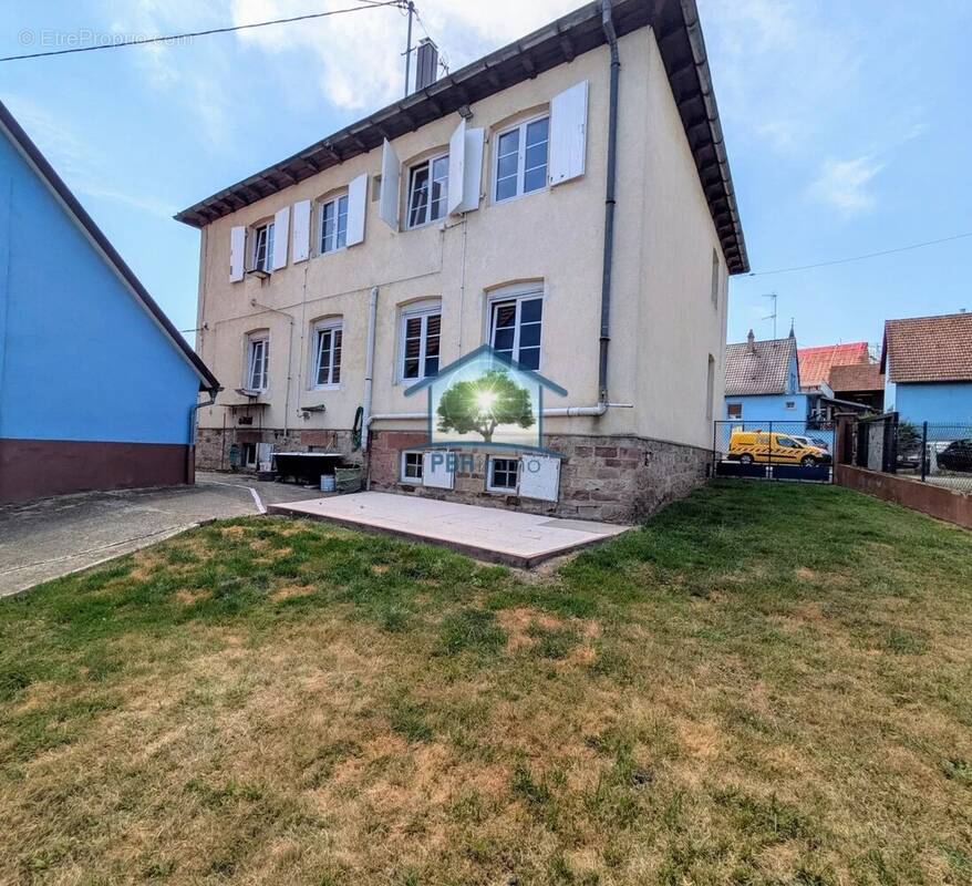 MULHAUSEN (67) - Immeuble 182m² avec Cave et Jardin sur 3 ares - photo 2