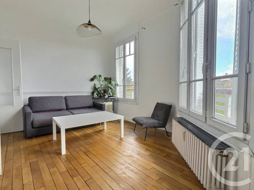 Appartement à AULNAY-SOUS-BOIS