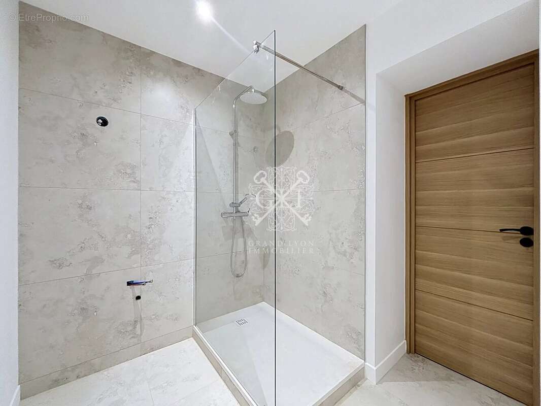 Appartement à LYON-3E