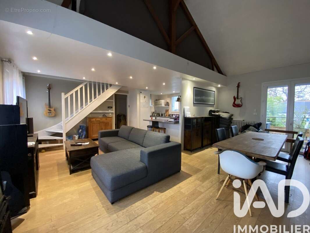 Photo 2 - Maison à LA CHAPELLE-SUR-ERDRE