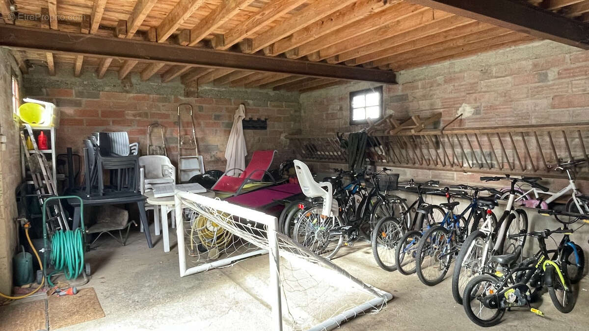 Maison à LES BAUX-DE-BRETEUIL