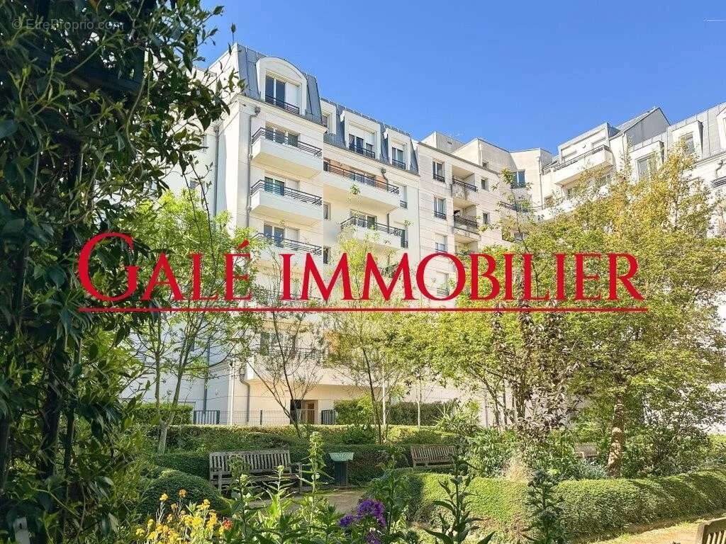 Appartement à BOURG-LA-REINE