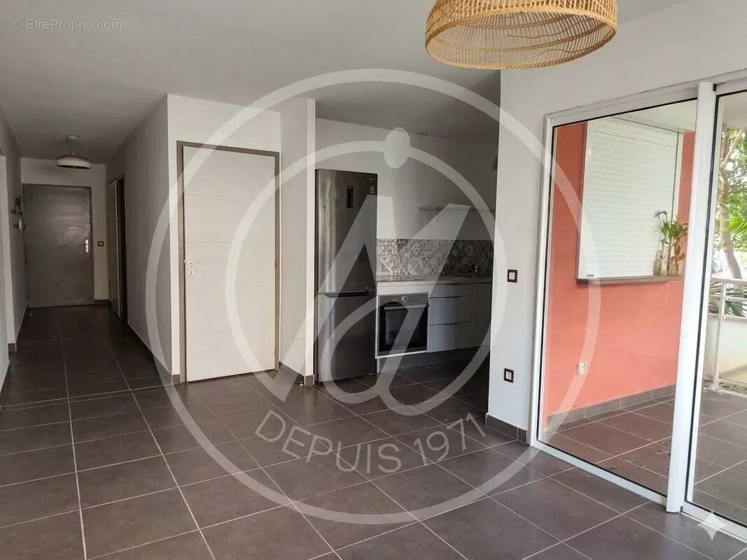 Appartement à LE MOULE