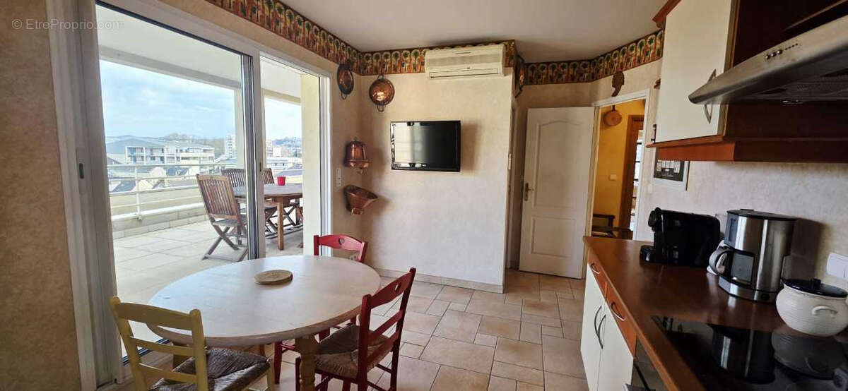 Appartement à BRIVE-LA-GAILLARDE