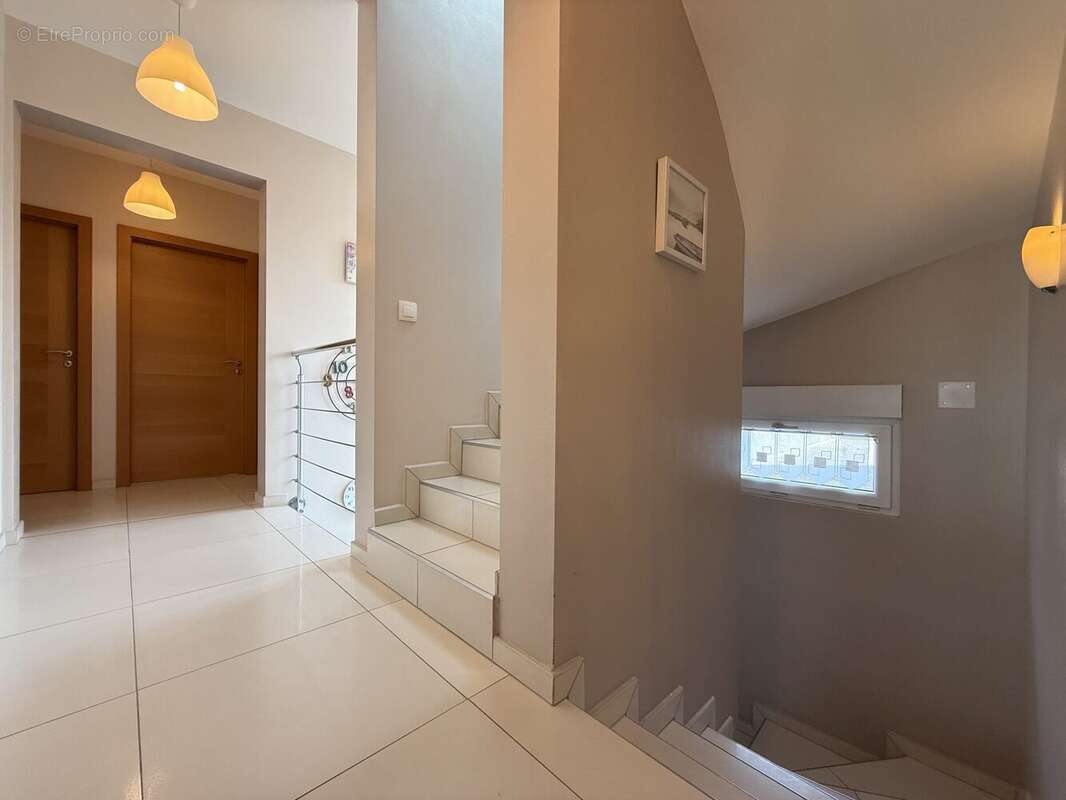 Maison à ANOUX