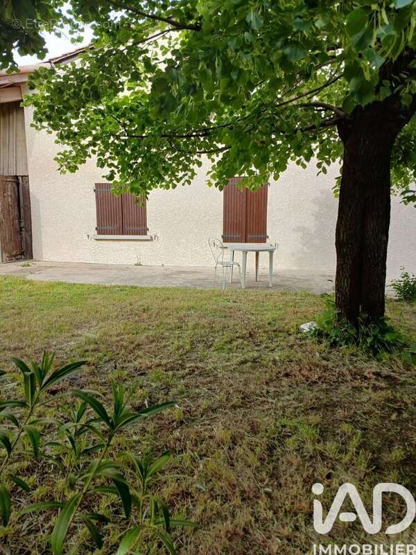 Photo 3 - Appartement à SAINT-MARCEL-LES-VALENCE