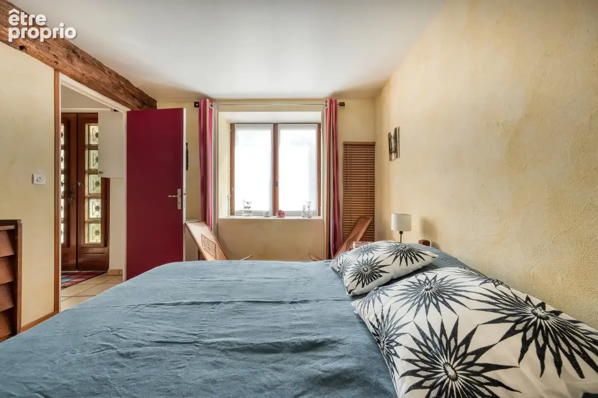 Maison ancienne tres atypique - 141m2 - 4 chambres + bureau - bezu jardin avec puits. - photo 15