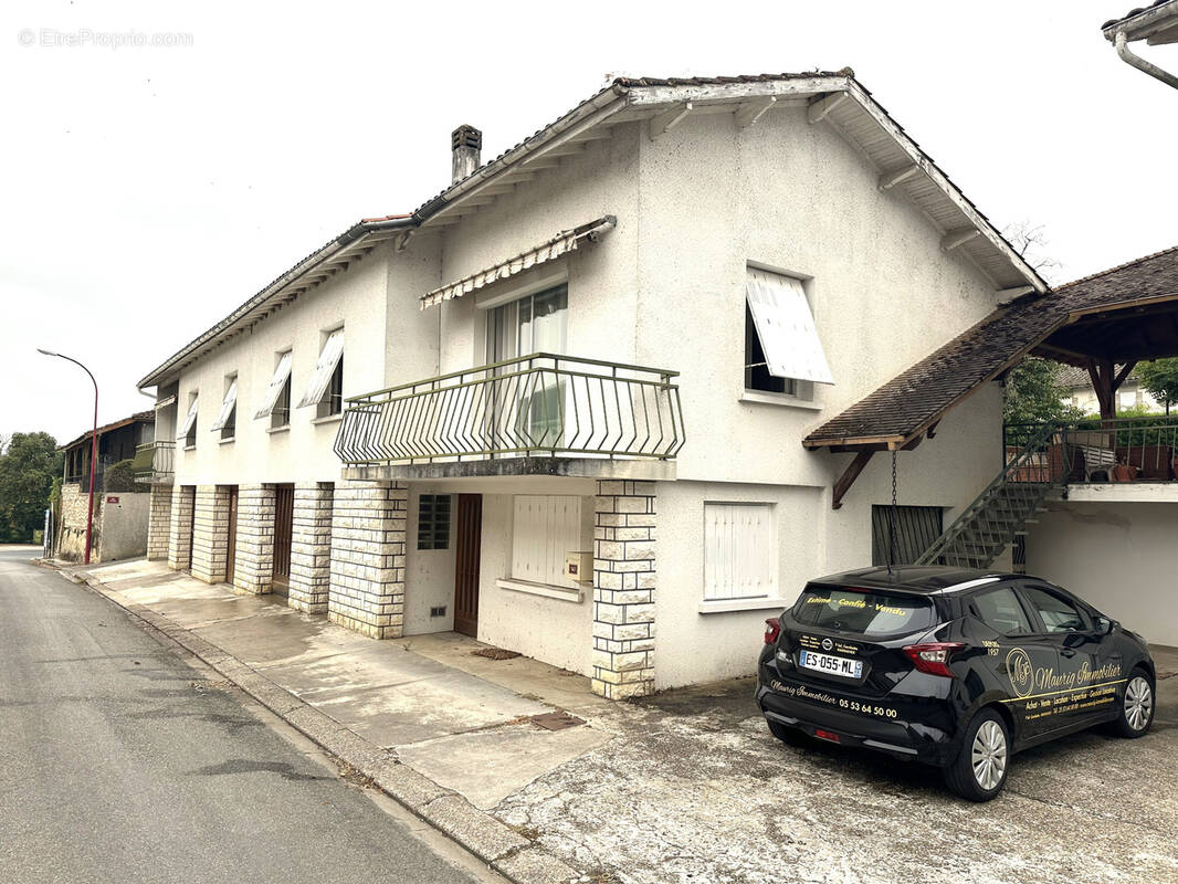Appartement à AGME