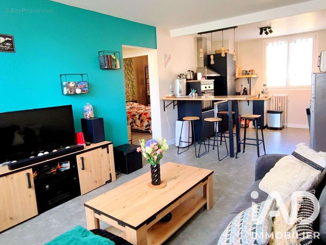 Appartement 65 m² à Aurillac  - photo 3