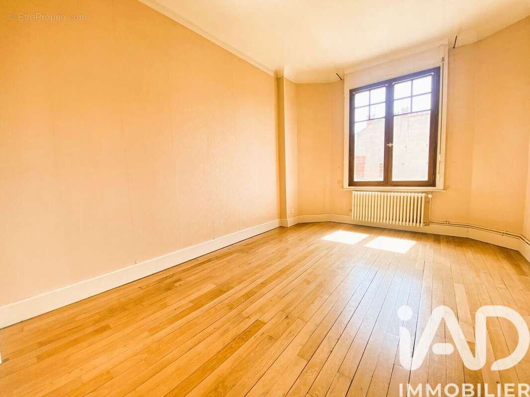 Appartement 112 m² à Vichy  - photo 6