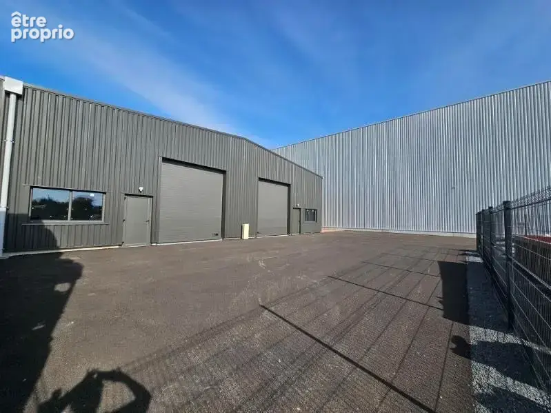 Commerce 415 m² à vendre à Saint-Andre-De-Bage (01380) - photo 2