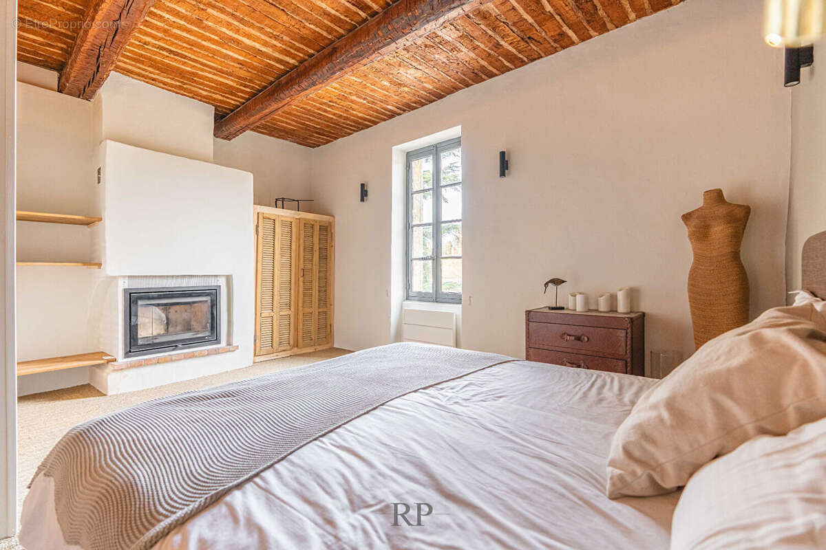 Appartement à LOURMARIN