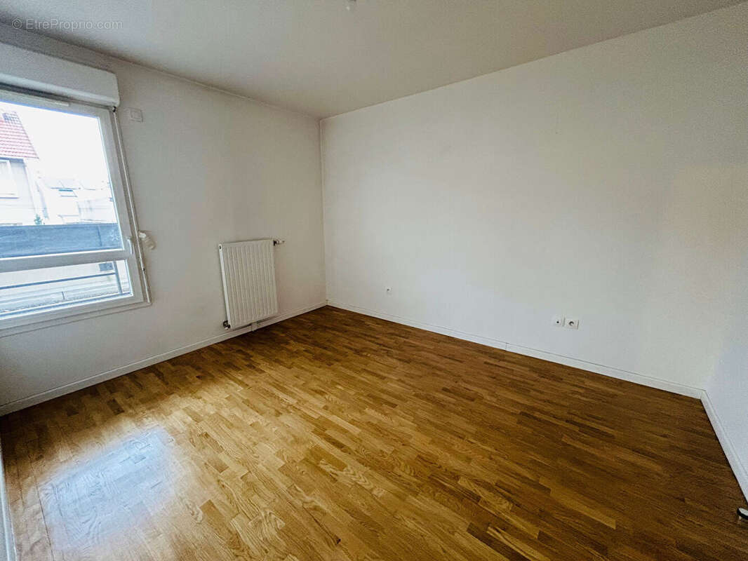 Appartement à LE PERREUX-SUR-MARNE