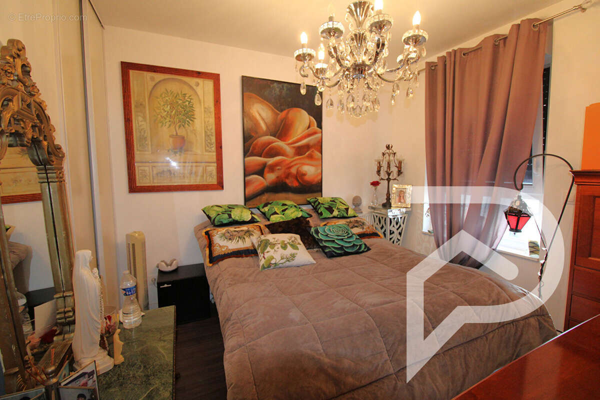 Maison à LACROIX-SAINT-OUEN