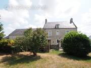 Maison à VAUX-SUR-AURE