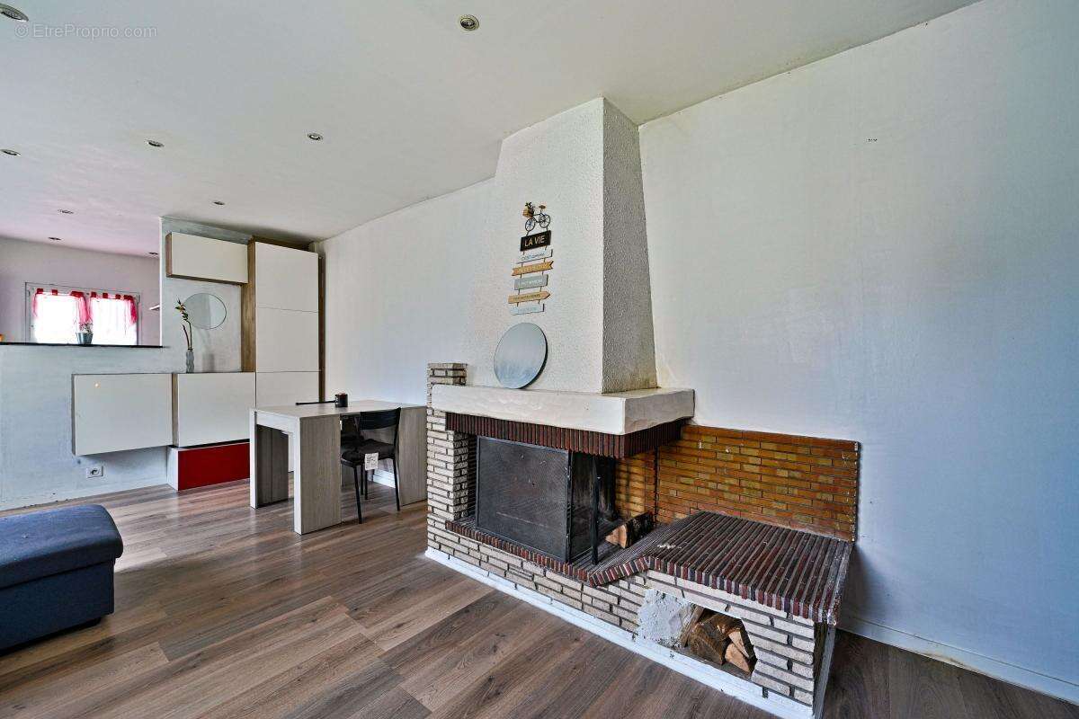 Maison à ATHIS-MONS