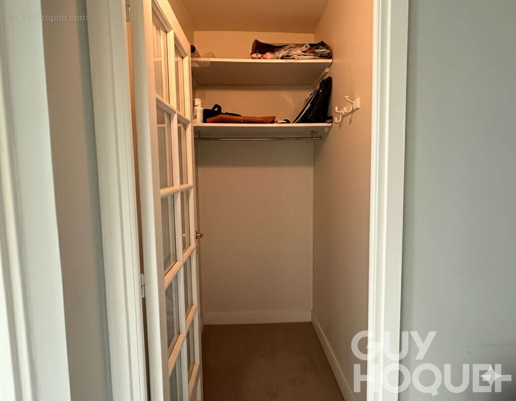 Appartement à VERSAILLES