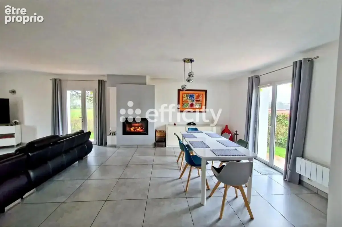 Maison 139 m² à Le Cellier  - photo 4