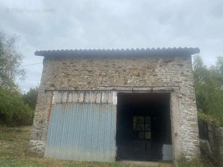 Parking à BELLAC